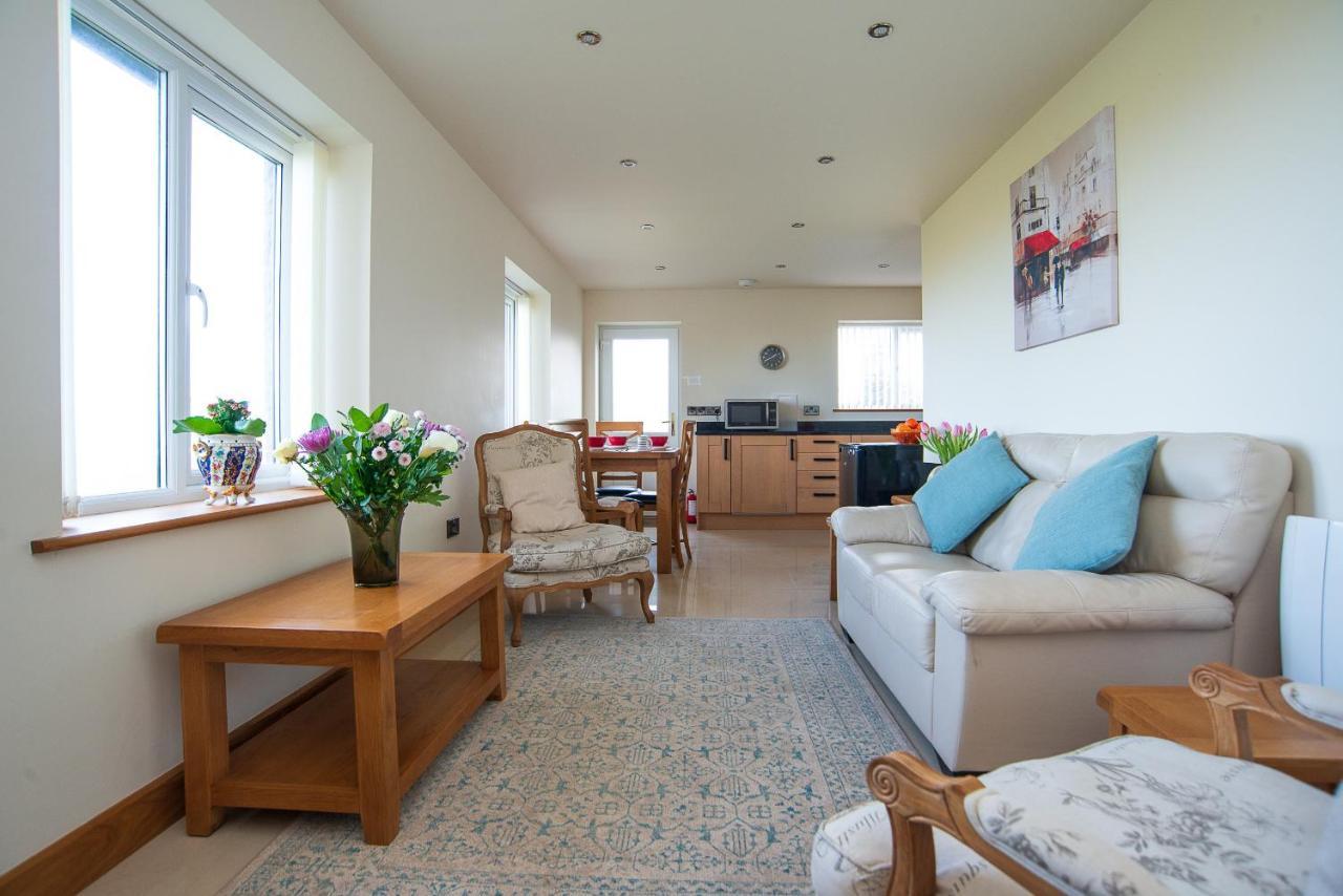 Finest Retreats - Sea Views Cottage Prestatyn Exteriér fotografie