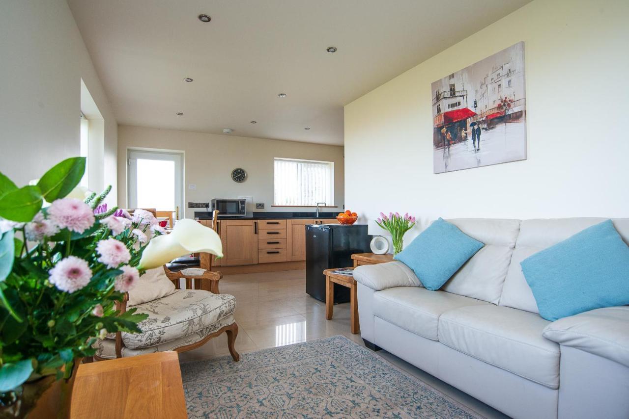 Finest Retreats - Sea Views Cottage Prestatyn Exteriér fotografie